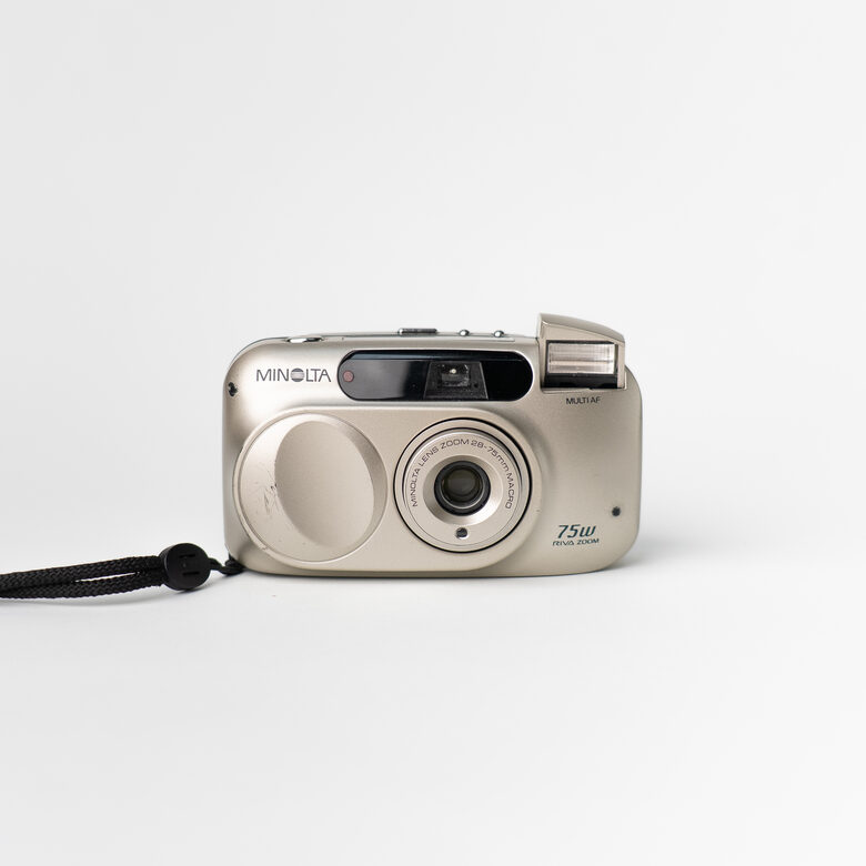 MINOLTA Riva Zoom 75W