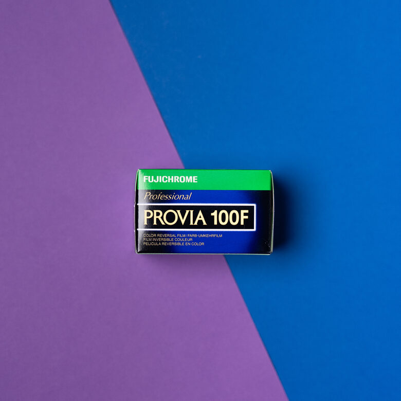 35mm krāsainā diapozitīvu filmiņa FUJICHROME 100F/36
