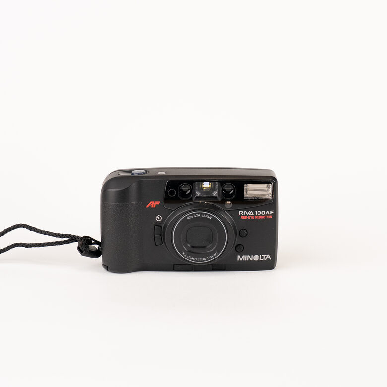 Minolta Riva 100AF *C*