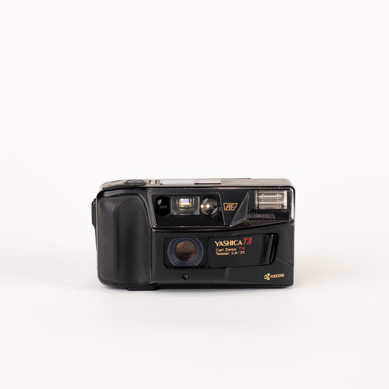 Yashica T3 *C*