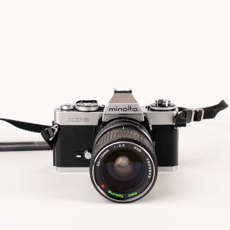 MINOLTA XD5 + 35-70mm f/3.5 *C*