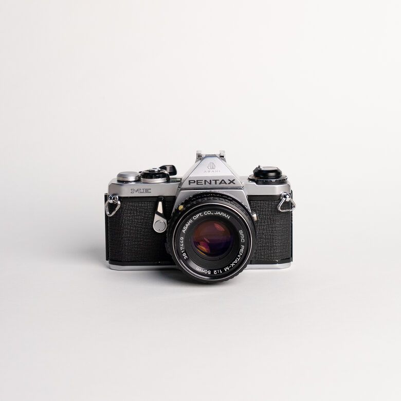 ASAHI PENTAX ME + 50mm f/2 *C*