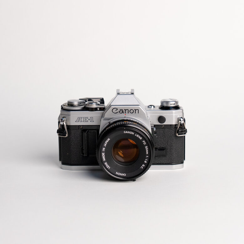 Canon AE-1 SILVER + 50mm f/1.8 S.C.