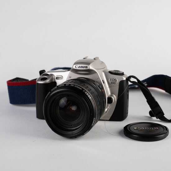 CANON EOS 300 + 28-105mm objektīvs