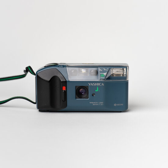 Yashica AF-J *C*