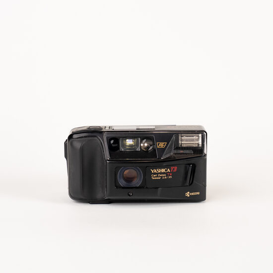 Yashica T3 *C*