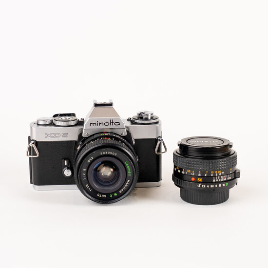 MINOLTA XD5 + divi objektīvi