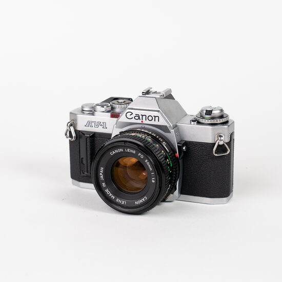 Canon AV-1 SILVER + 50mm f/1.8