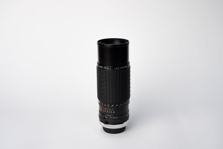 SIGMA ZOOM 75-250mm f/4-5 - FD