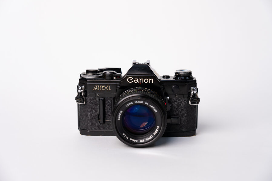 Canon AE-1 BLACK + 50mm f/1.4